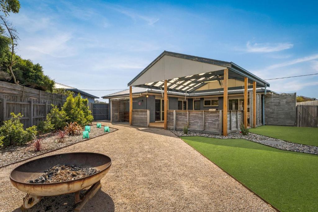 Sunderland Bay House | Island Gem