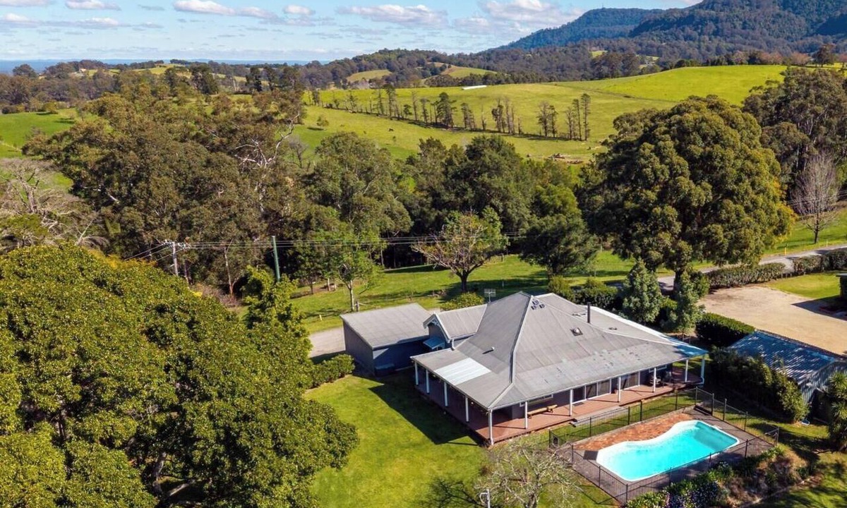 Jaspers Brush House | Jasper Valley House – luxury heritage farm retreat, stunning scenic rural escape