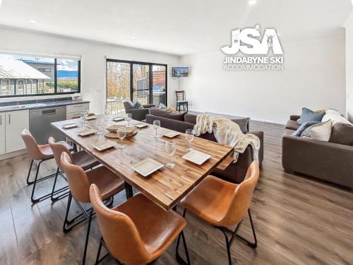 East Jindabyne House | Jerrara Escape One