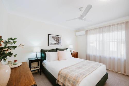 Central Mudgee Villa | Jewel on Lewis - Central Mudgee Haven near Wineries
