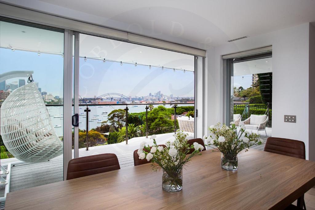 Darling Point House | Kanangra - A Superb House on Sydney Harbour