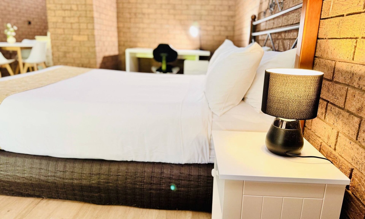 Katherine Hotel | Knotts Crossing Resort
