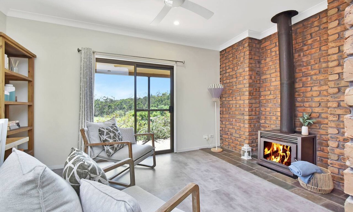 North Rothbury House | Kookaburra Range