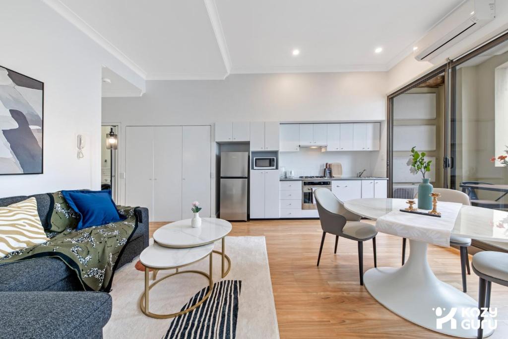 Chippendale Apartment | KozyGuru | Chippendale | Kozy Clean 1Bed Apt