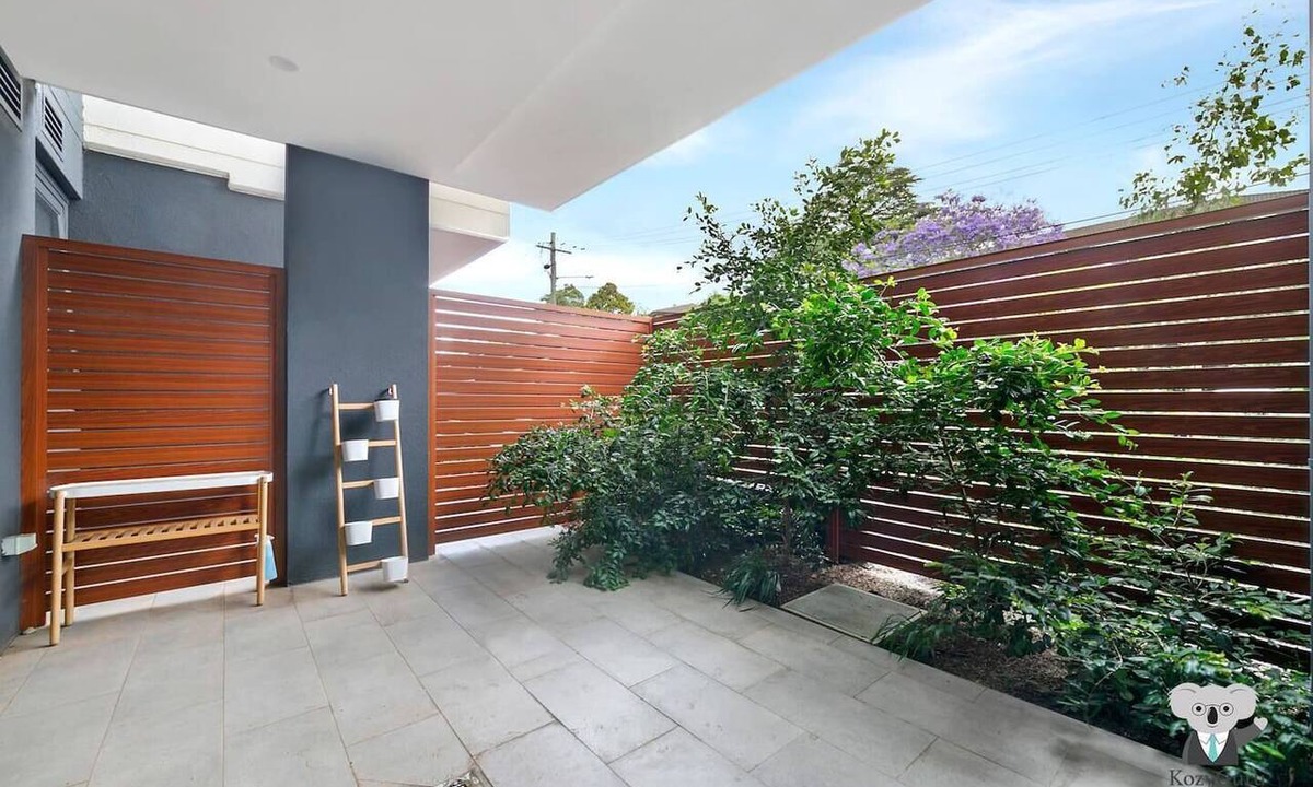 Waitara Apartment | KOZYGURU | Waitara | Kozy 2 Bed APT | Walk to Train Station | NWA008
