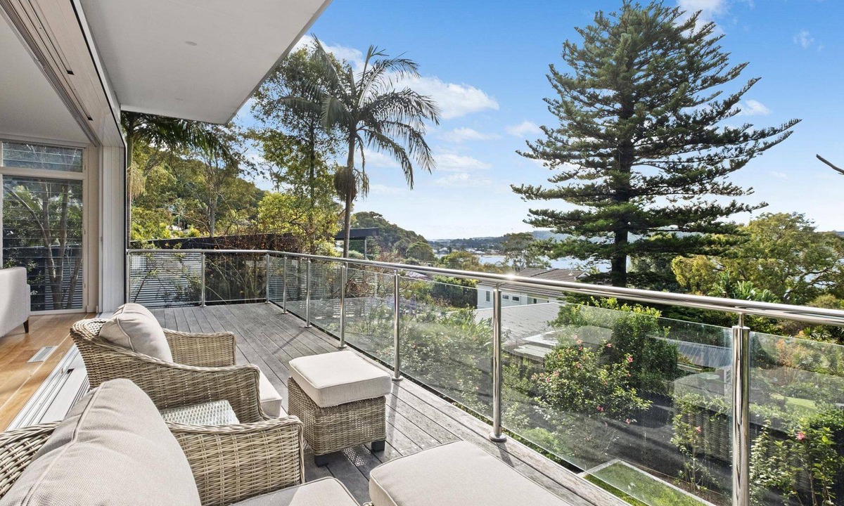 Pretty Beach Central Coast House | La Belle - effortless coastal lifestyle