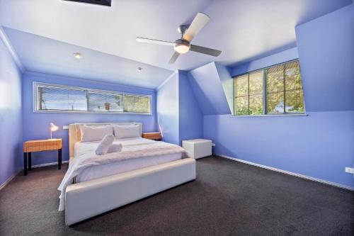 Ballarat House | La Maison Bleue
