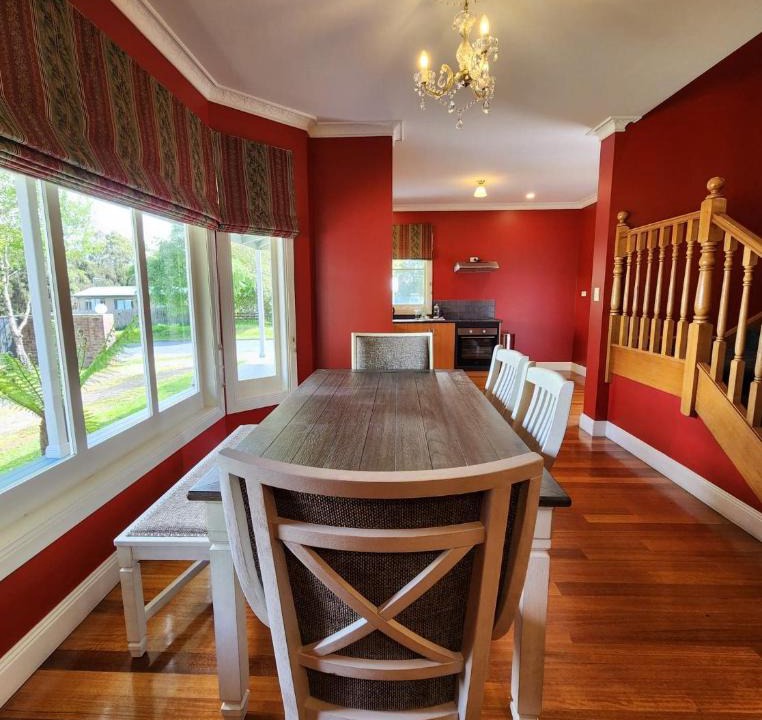 Strahan Apartment | Lady Heleena's At Strahan