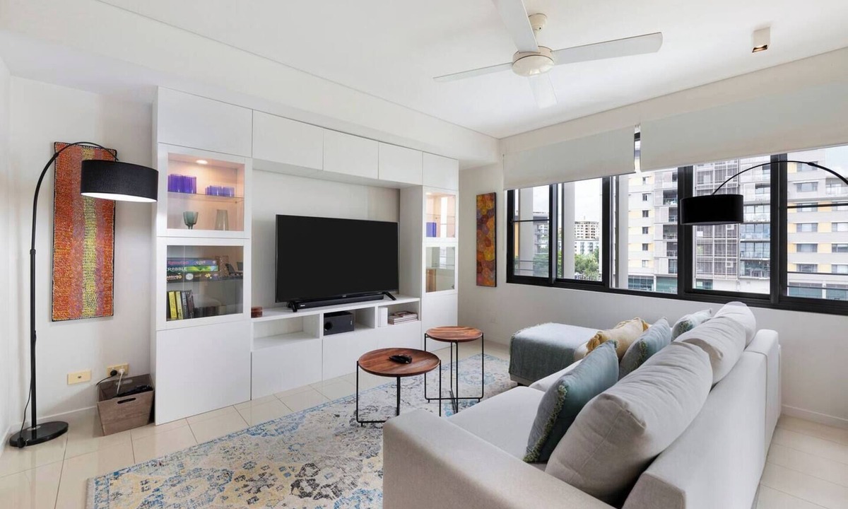 Darwin City Centre Apartment | Lagoon Panorama Relaxed Waterfront Escape near CBD