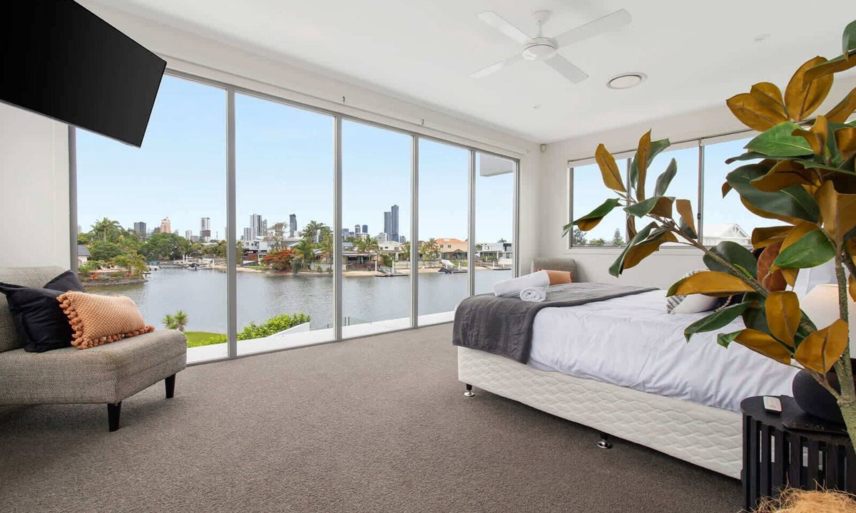 Broadbeach Waters House | Laguna by Khove