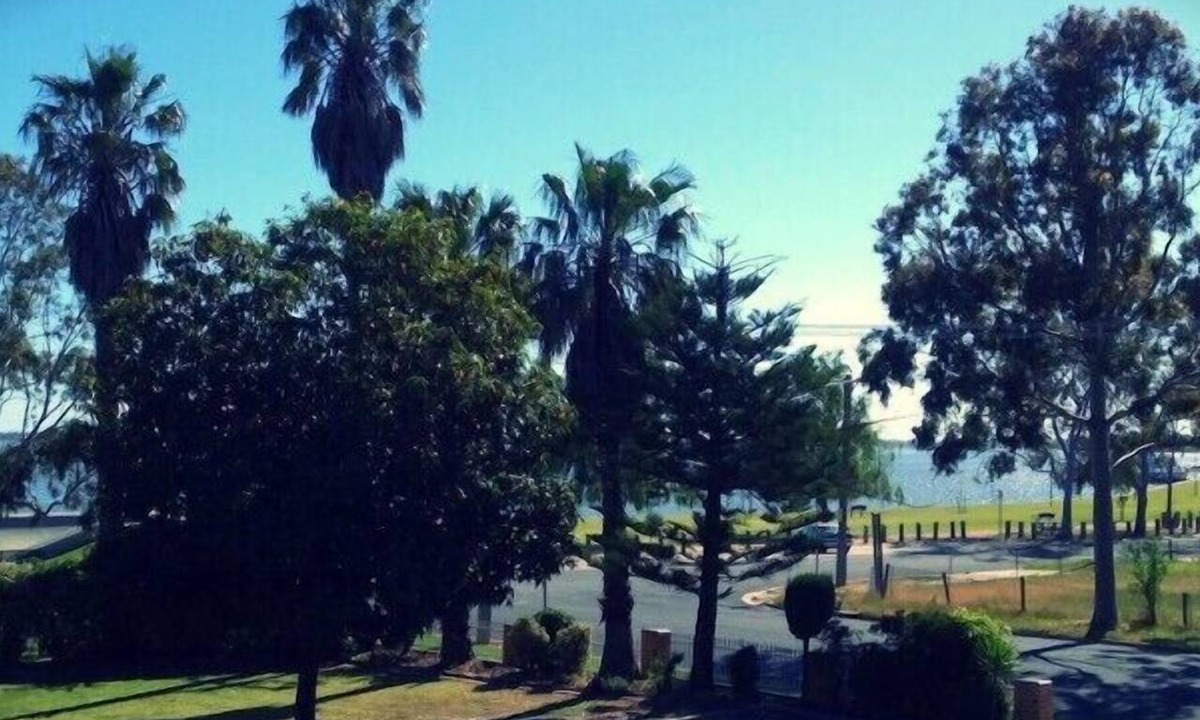 Yarrawonga Hotel | Lakeview Motel
