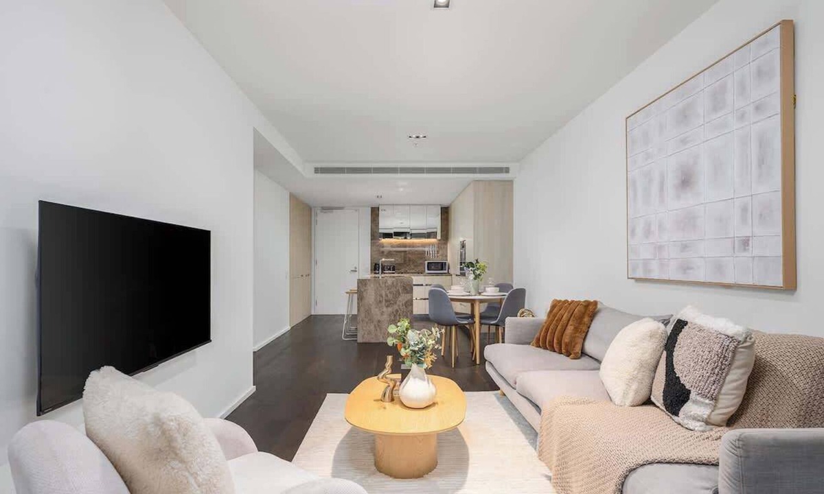 Melbourne Apartment | LaneStay - Elevated 2B2B w Pool, Gym and Parking