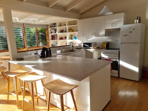 Burrawang House | Lark Cottage