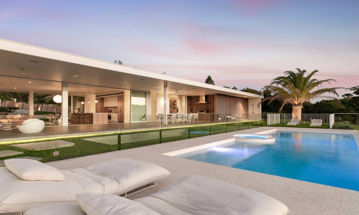 Myocum House | Las Palmas - luxury hinterland estate with pool