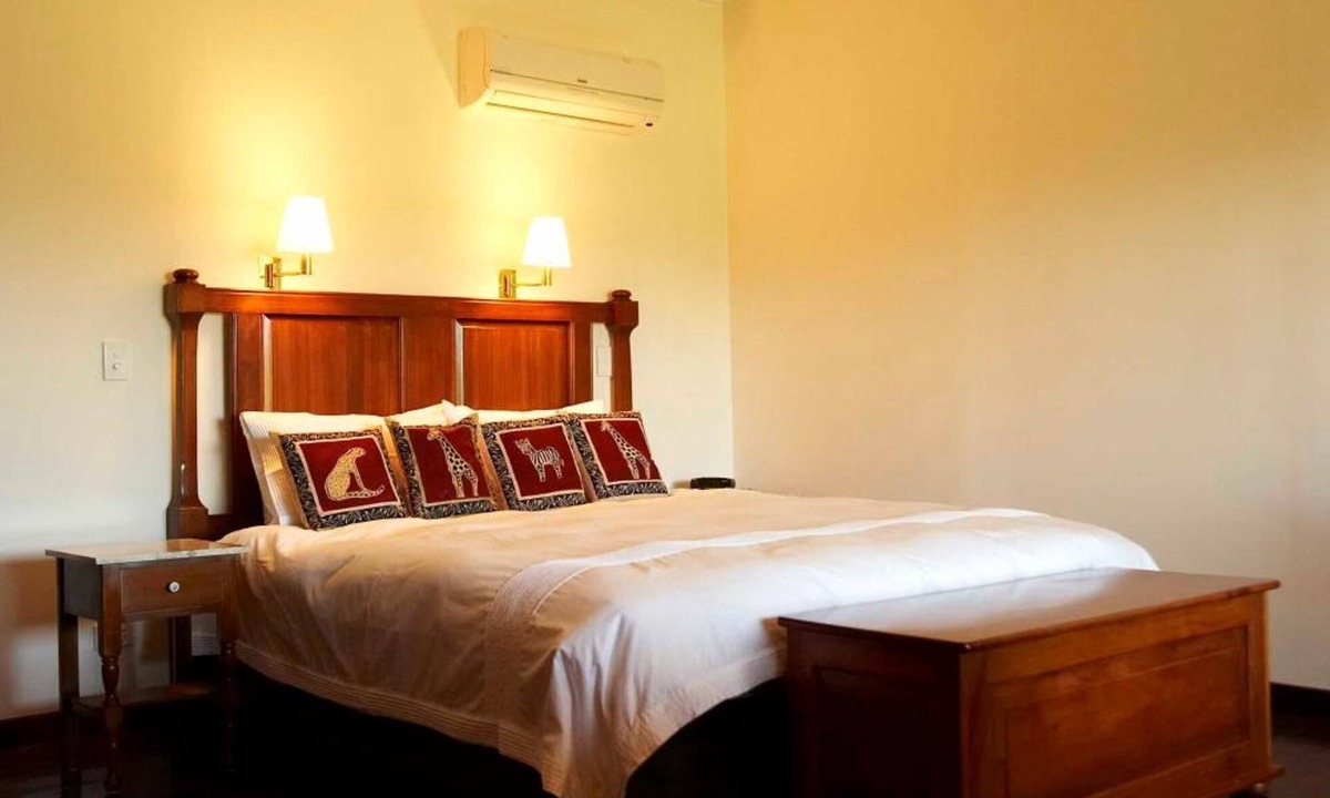 Pinjarra Bed & Breakfast | Lazy River Boutique Bed & Breakfast