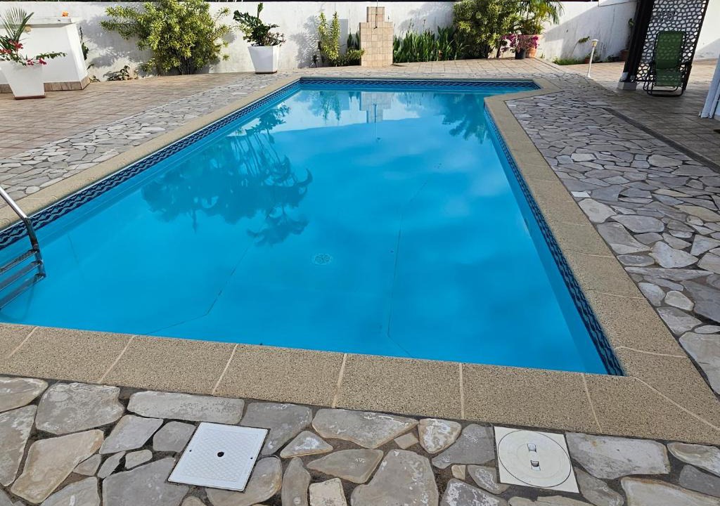 Remire Montjoly House | Les 2 Chambres Wassai avec leur piscine au pied du lit