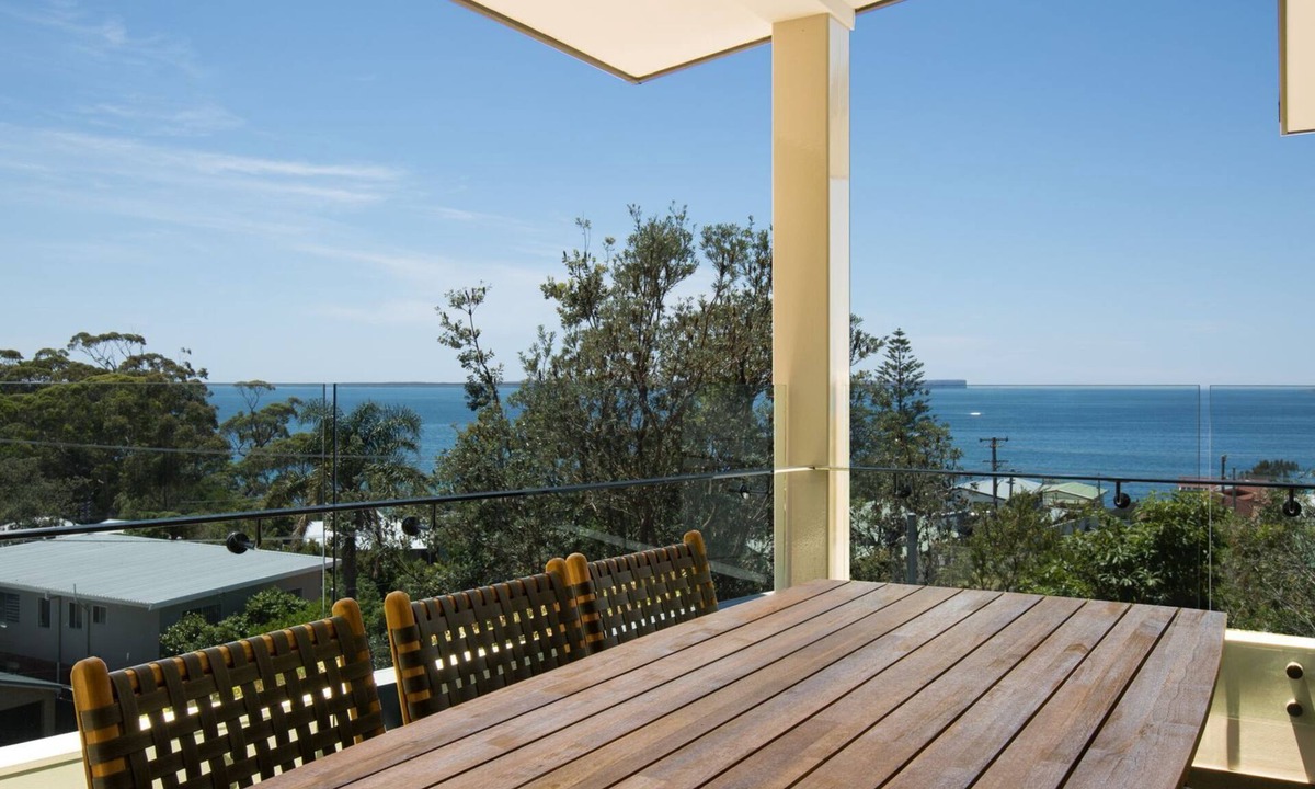 Hyams Beach House | Lily's at Hyams by Latitude South Coast
