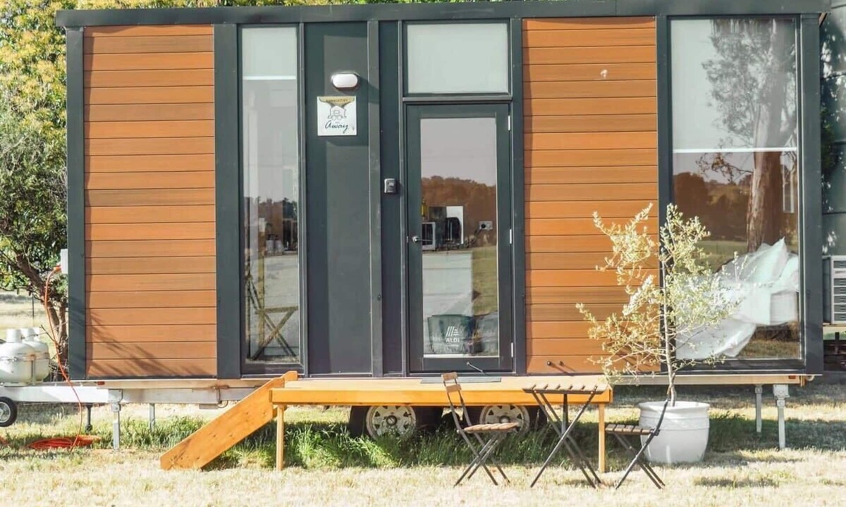 Mangoplah House | Little Mango Farm Retreat by Tiny Away