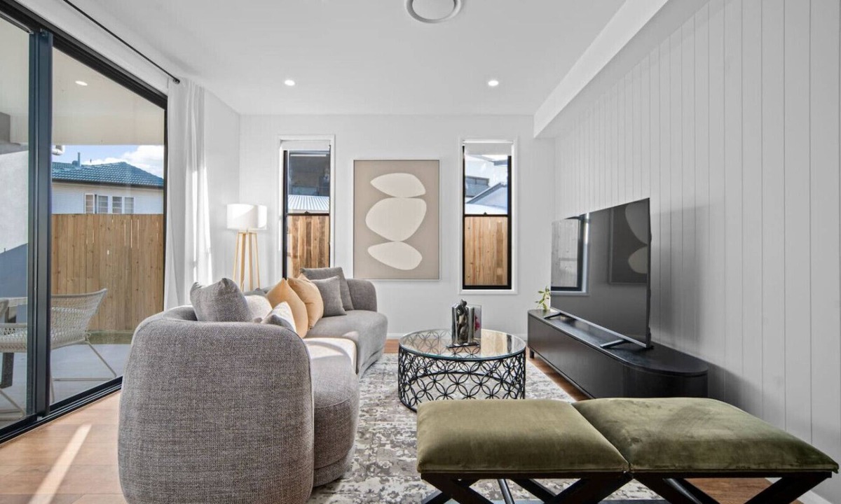 Mount Gravatt East House | Luxury New Home| Prime Location|Easy City Access