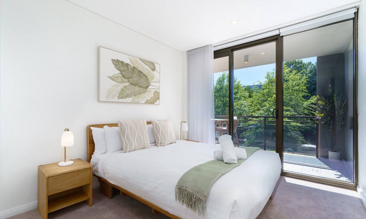 Barton Apartment | Luxury Newly Furnished 2BR Apartment in Barton