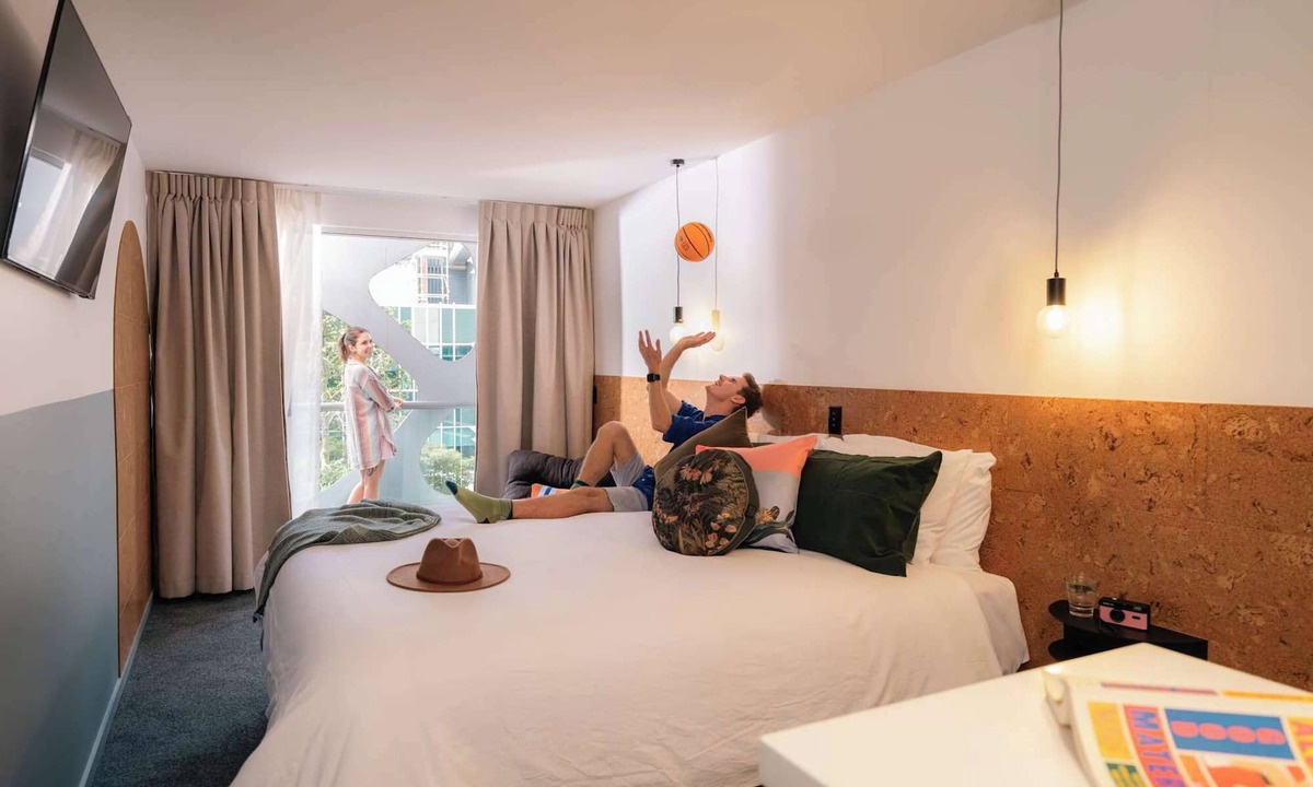 Fortitude Valley Hotel | LyLo Brisbane
