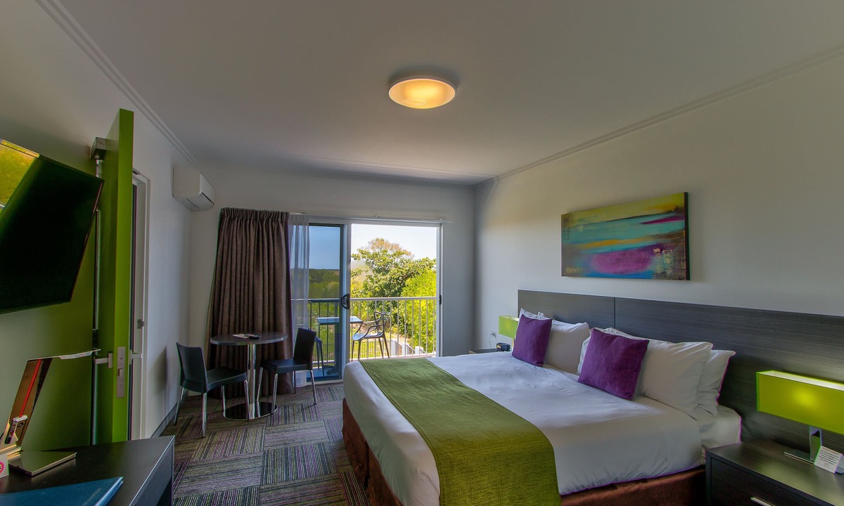 East Mackay Hotel | Mackay Oceanside Central Hotel