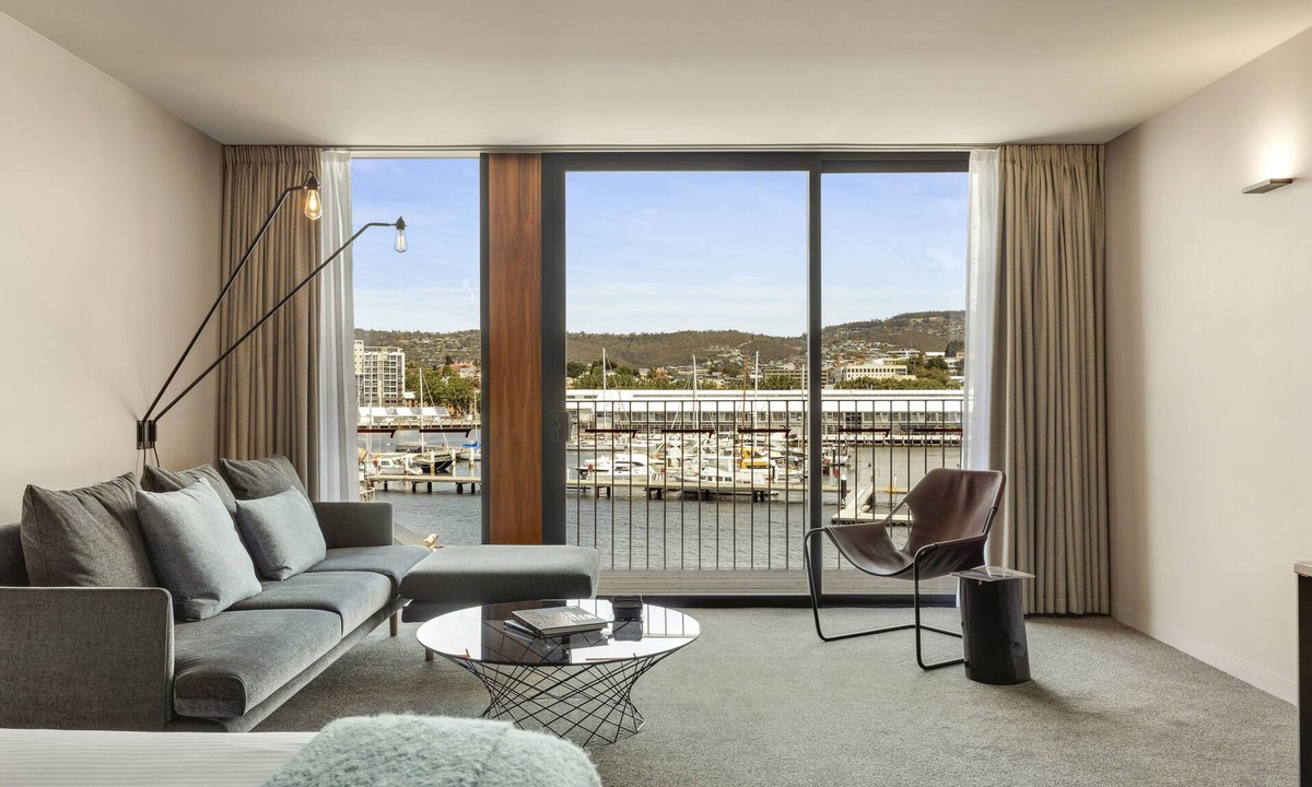 Sullivan's Cove Hotel | MACq 01 Hotel