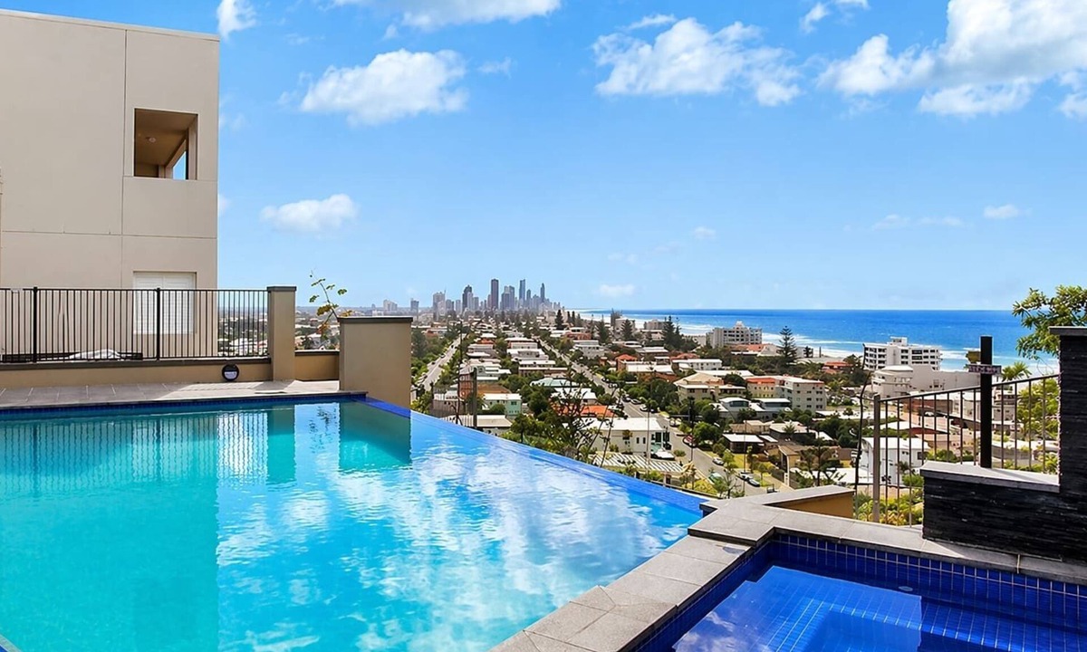 Miami Apartment | Magic Nobby Beach 3BR Apt