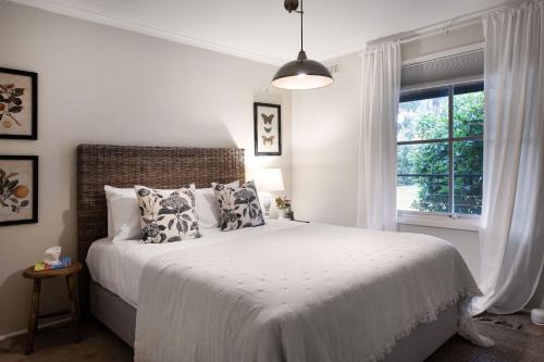 Muskvale House | Maple Tree House- tranquil retreat