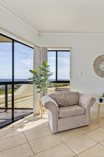 Aldinga Beach House | Mareblue Villa - Aldinga Beach - C21 SouthCoast Holidays