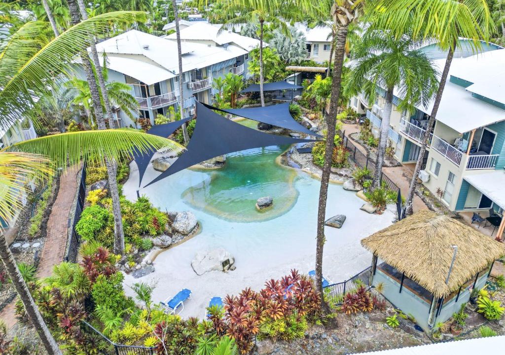 Trinity Beach Apartment | Marlin Cove Holiday Apartments