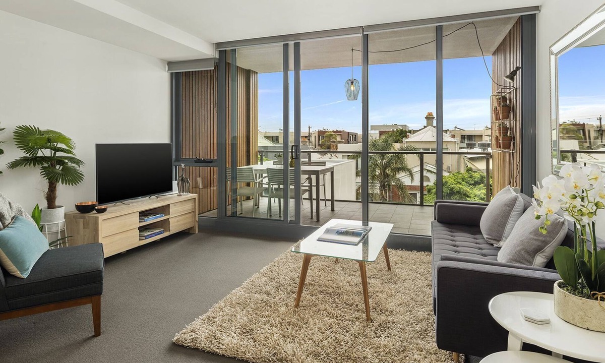 Port Melbourne Apartment | Melbourne - Armada Port Melbourne - Secure Parking