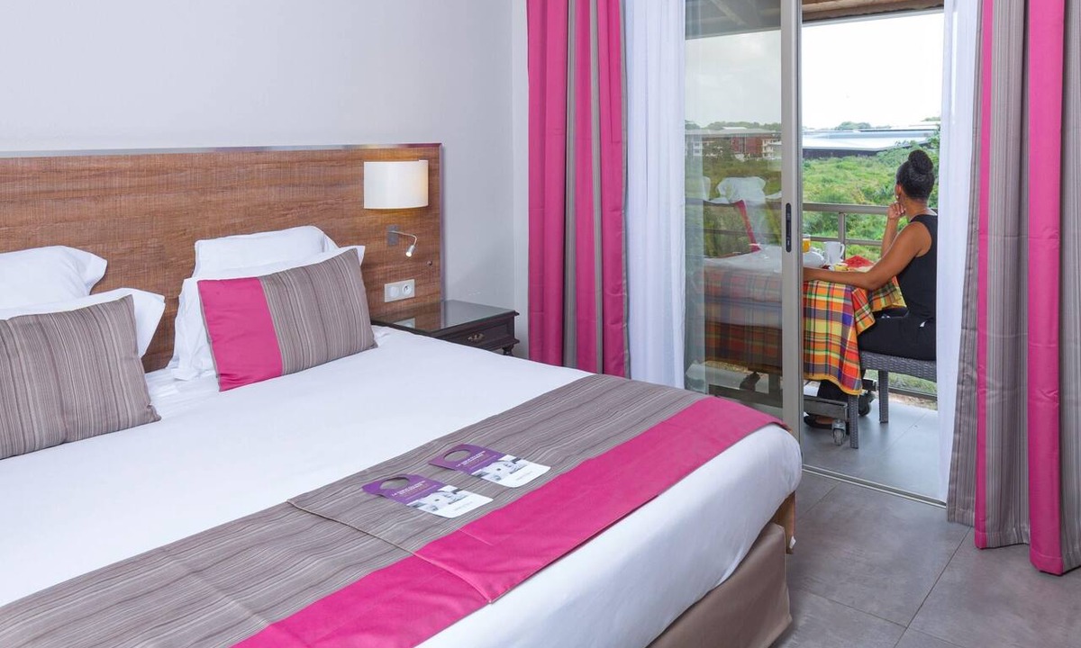 Cayenne Hotel | Mercure Cayenne Royal Amazonia Hotel