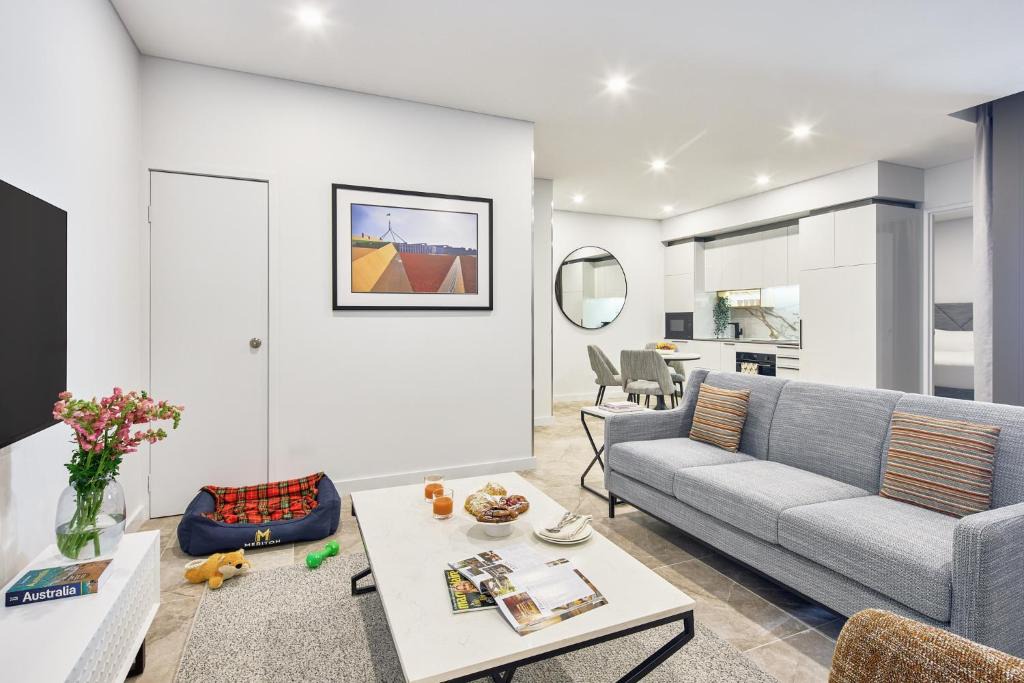 City East Apartment | Meriton Suites Canberra