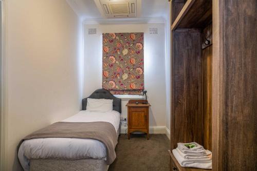 Orange Hotel | Metropolitan Hotel