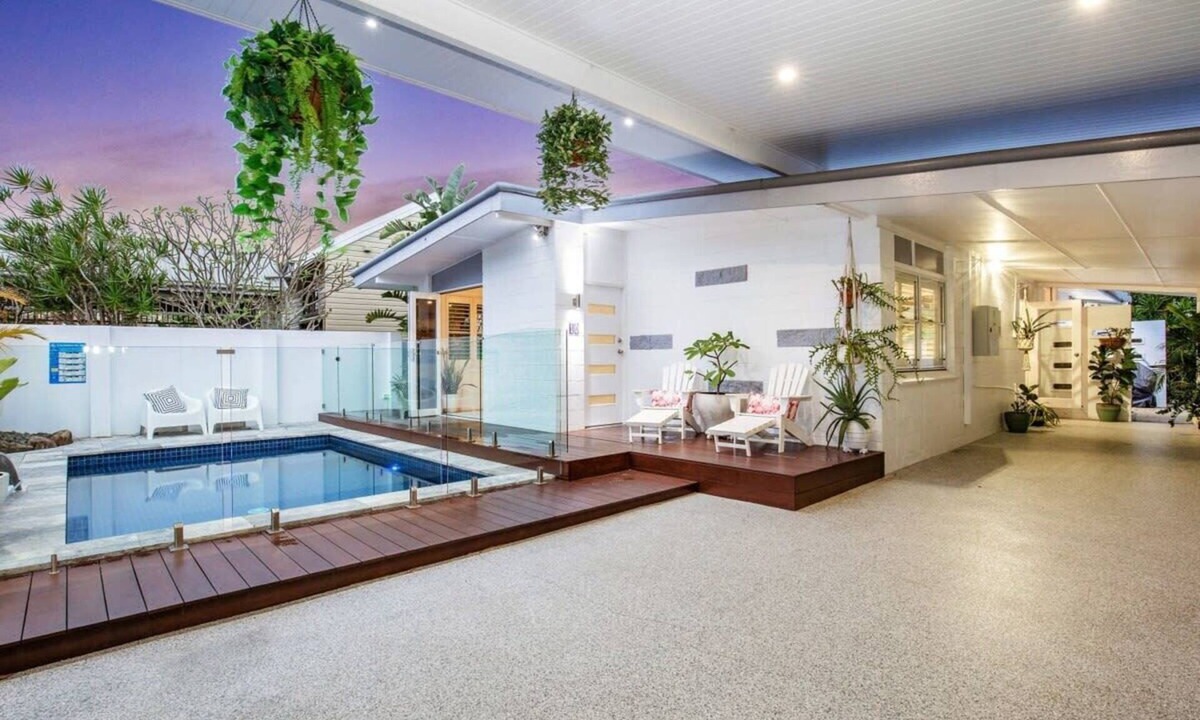 Miami House | Miami Beach House With In Ground Heated Pool