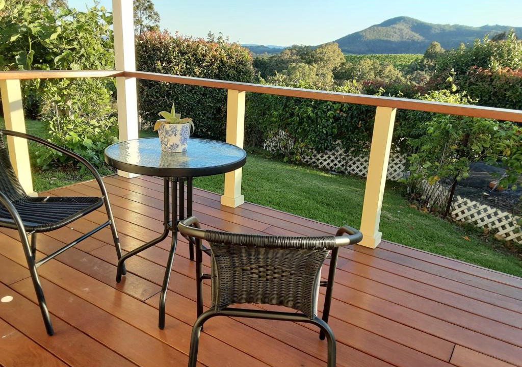 Pokolbin House | Mistress Block Vineyard