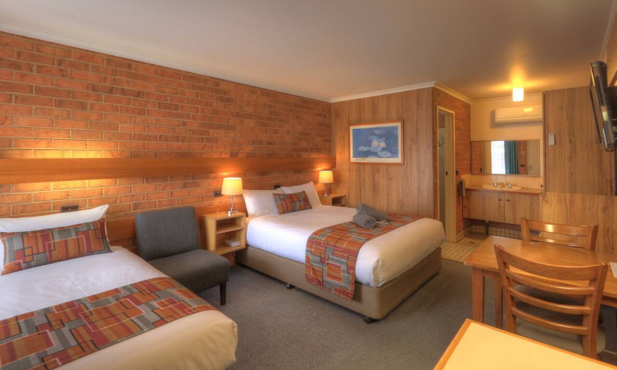 Moama Hotel | Moama Central Motel