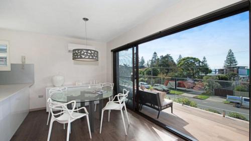 Avoca Beach House | Moana 4 - Great Position