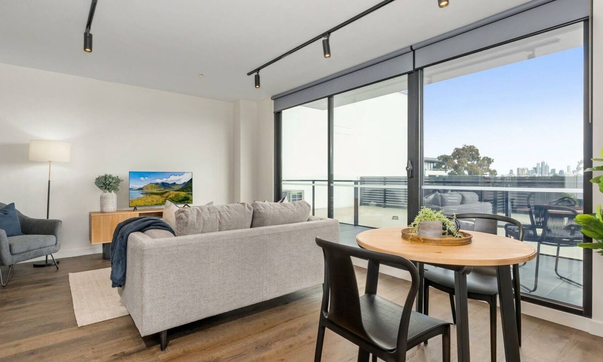 Brunswick Apartment | Modern Brunswick IMEL