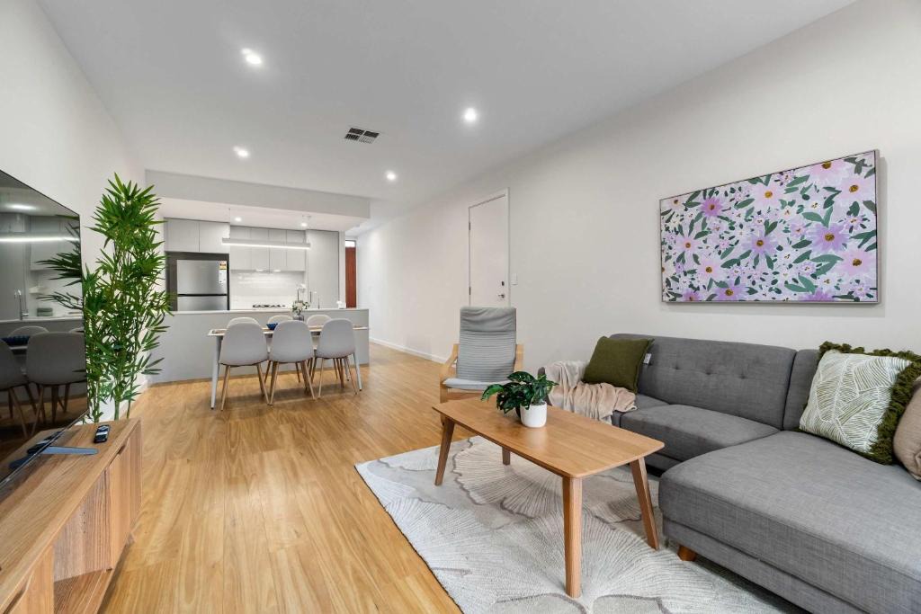 Campbelltown House | Modern Comfort and urban Convenience compbelltown nest