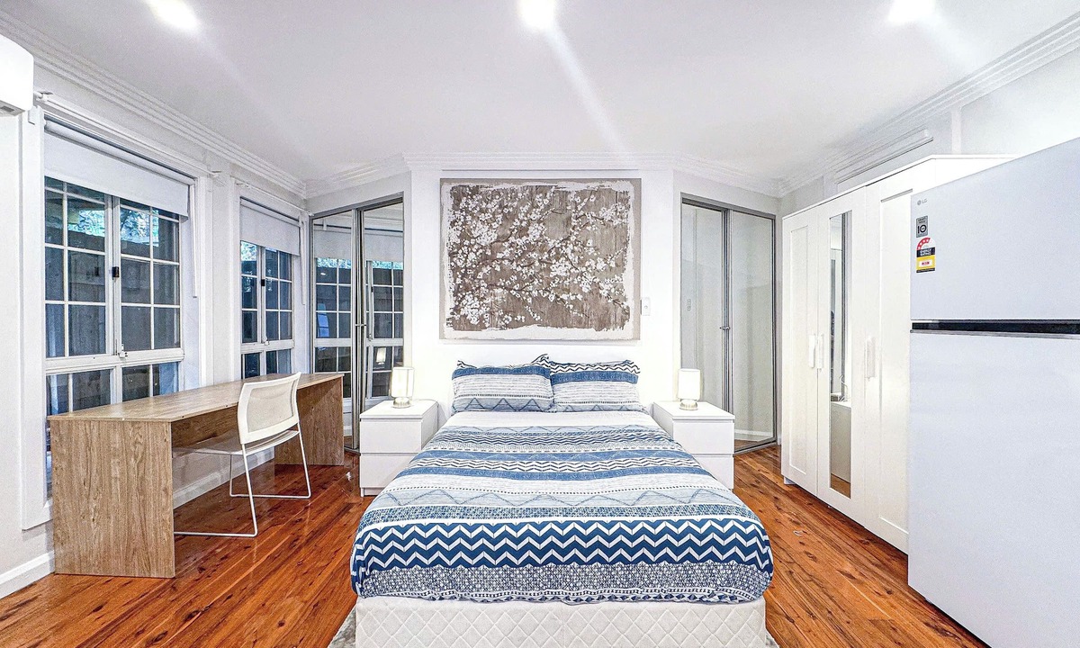 West Ryde Apartment | Modern Studio near Eastwood Air condition & Wifi