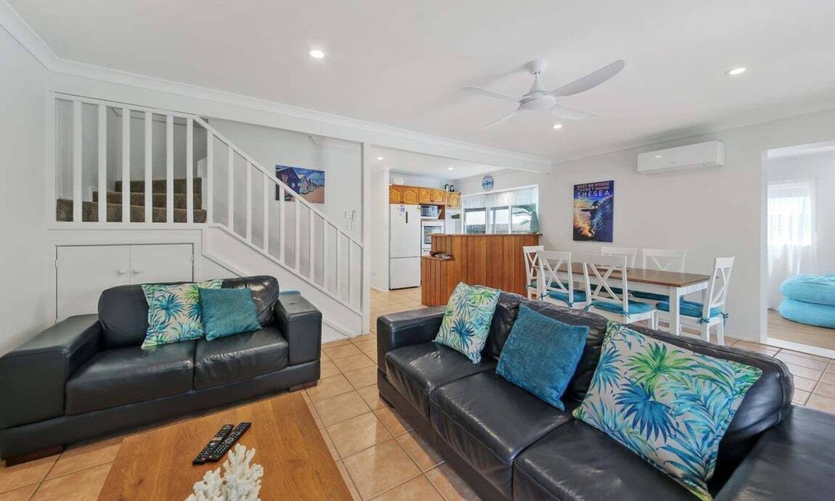 Mudjimba Resort | Mudjimba Esp Villa-Beachfront-Pet friendly
