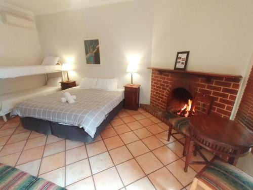 Mundaring Hotel | Mundaring Weir Hotel