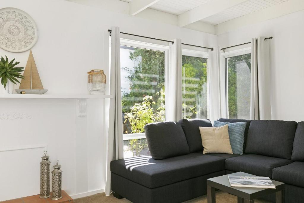 Anglesea House | Mysa Anglesea Sleeps 6 WiFi SmartTV Cafes Shops