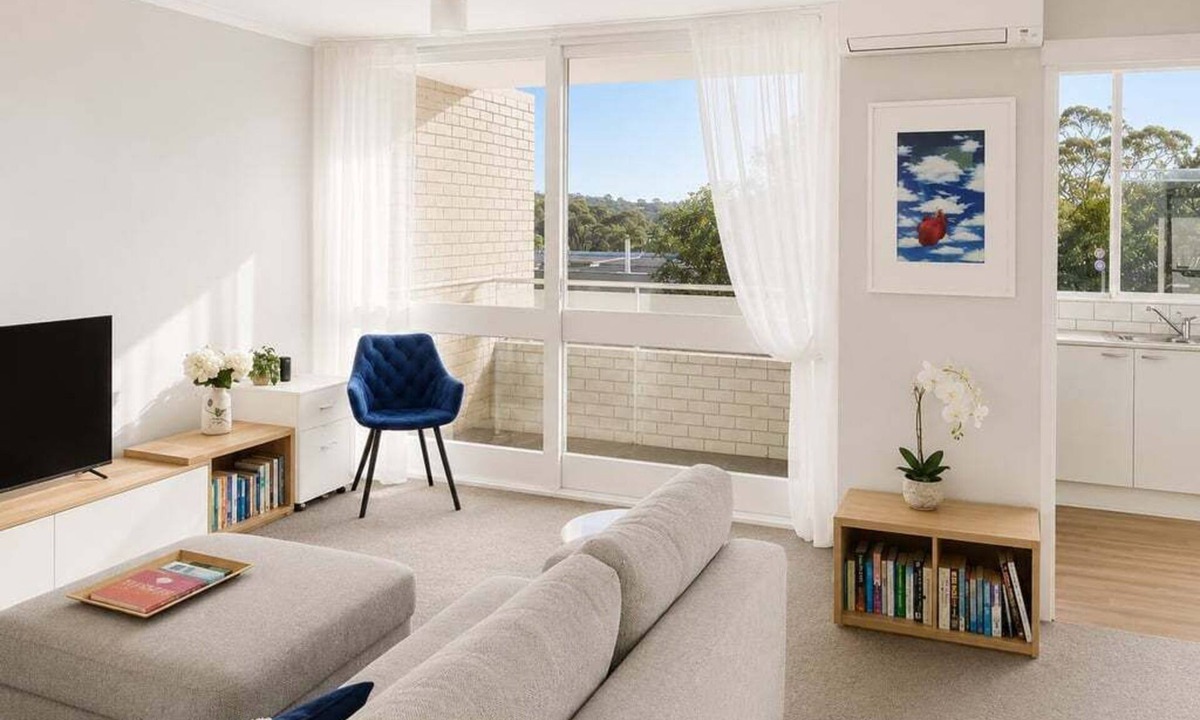 Cremorne Apartment | NB102 - Cremorne Comfort | Leafy 2-Bed With Harbour Glimpses