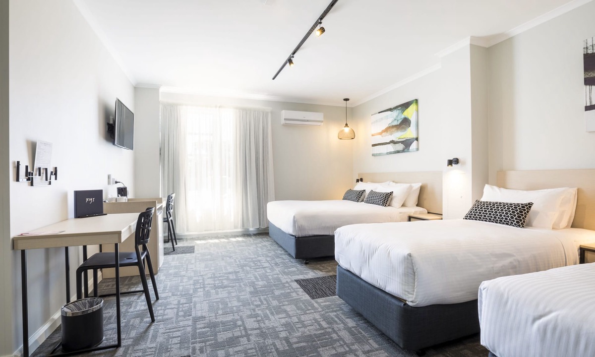 Woodville North Hotel | Nightcap at Finsbury Hotel