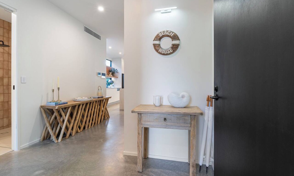 Mermaid Beach House | Nobby Beach Designer Villa | Ocean Views, Plunge Pool, Walk to Bars & Dining.