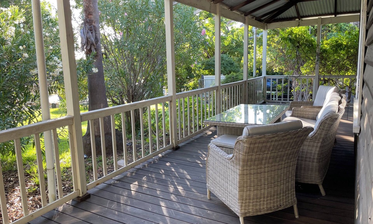 Carlisle House | Not a destination but an experience. Character cottage, In prime location.