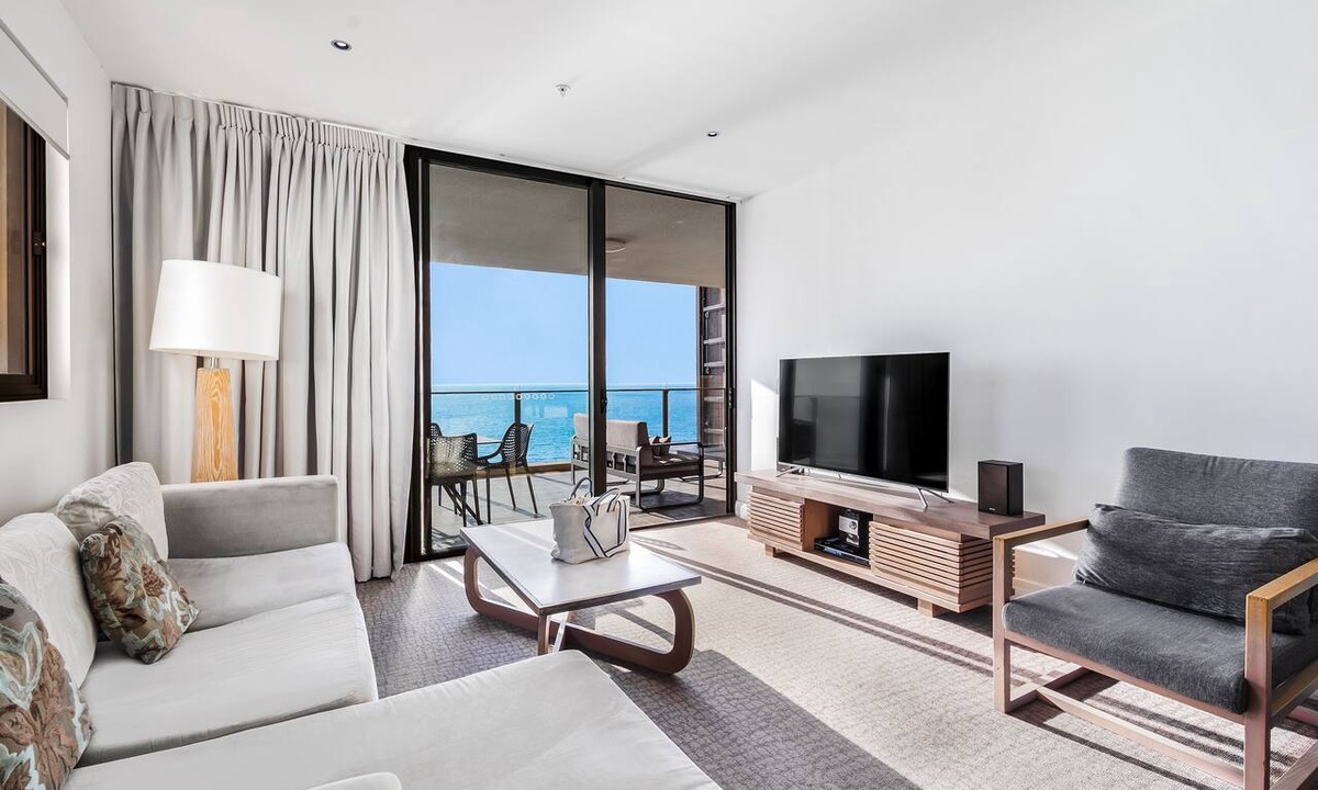 Redcliffe Hotel | Oaks Redcliffe Mon Komo Suites